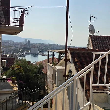 Stone House Vito With A Terrace & Sea View Tatil Evi *