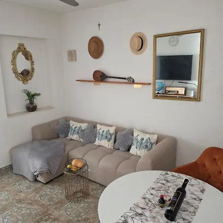 Stone House Vito With A Terrace & Sea View Split